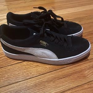 Puma sneakers